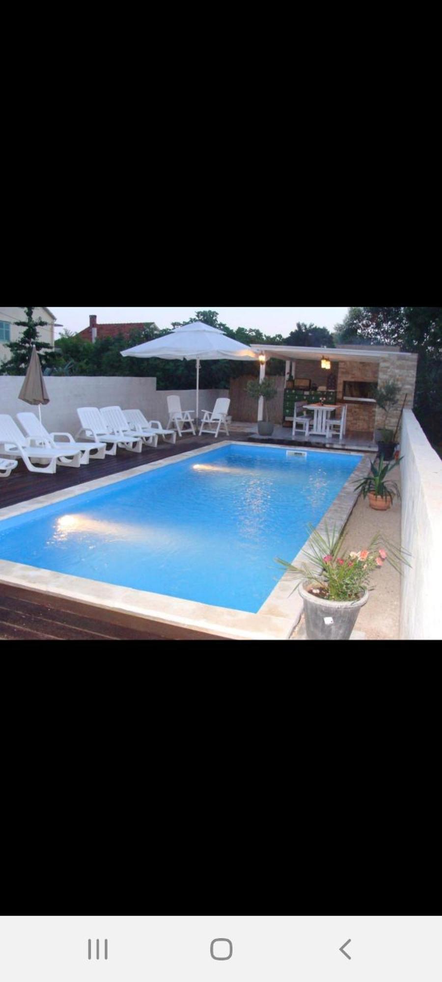 Apartman Luce With Shared Pool Zara Esterno foto